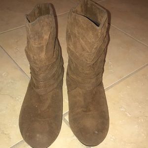 NEW forever 21 flat boots